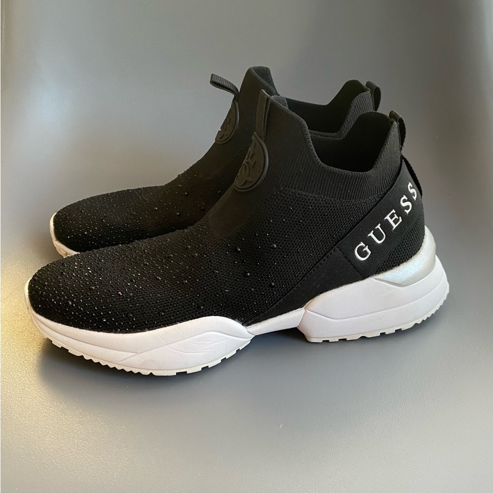 Guess shoes size 7
